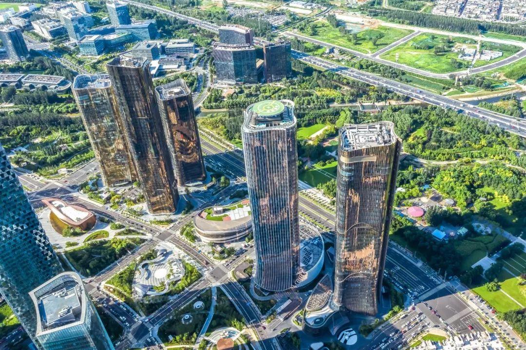 Aedas设计 | 北京门户新地标，现代有机的都市绿洲