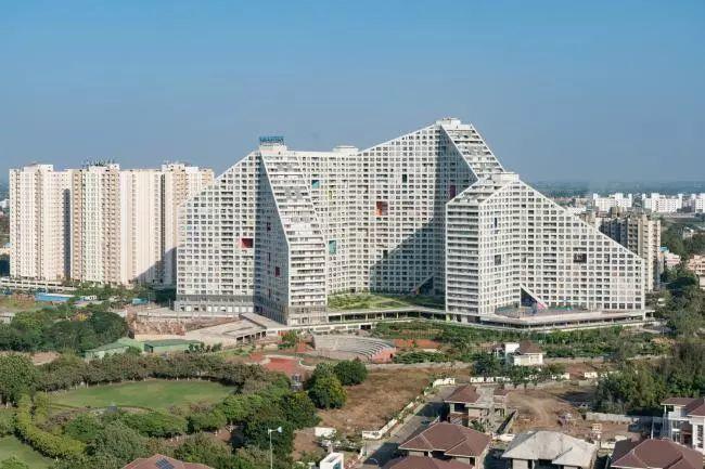 央视大楼十年争议，和中国地标背后的荷兰建筑师（深度好文）