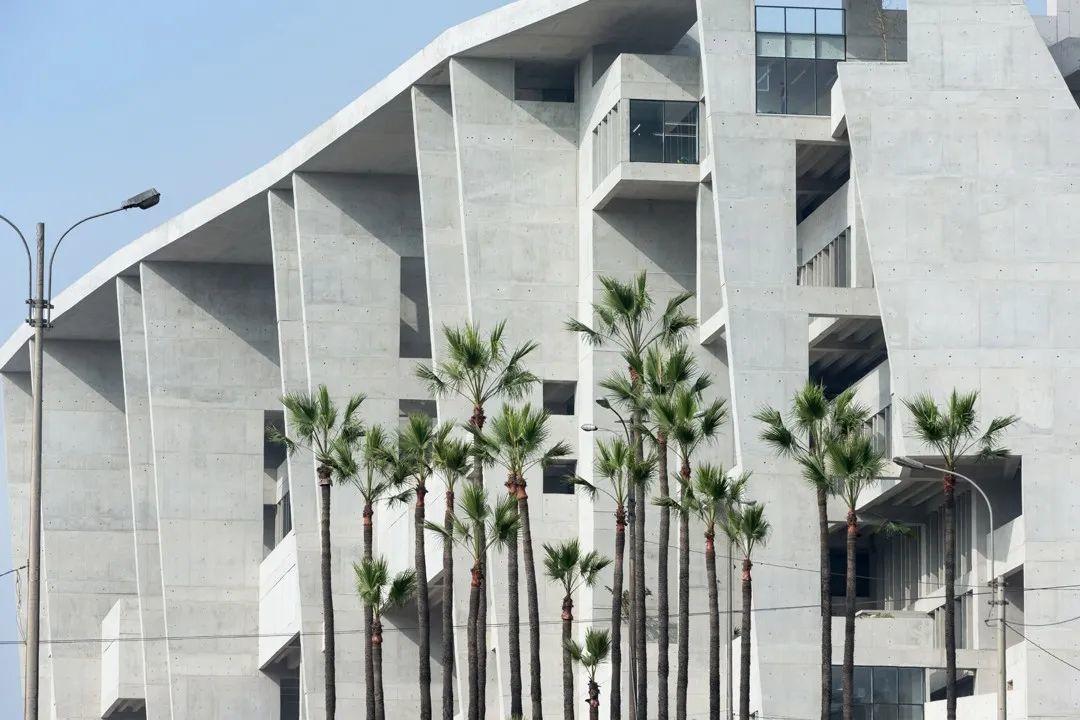 作品集来了！2020年普利兹克建筑奖得主的「11个经典建筑作品」