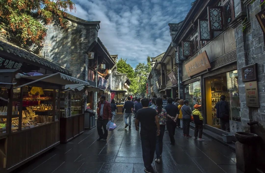 【AT】CNN评出世界最美街道，名列榜首的就在大中国!